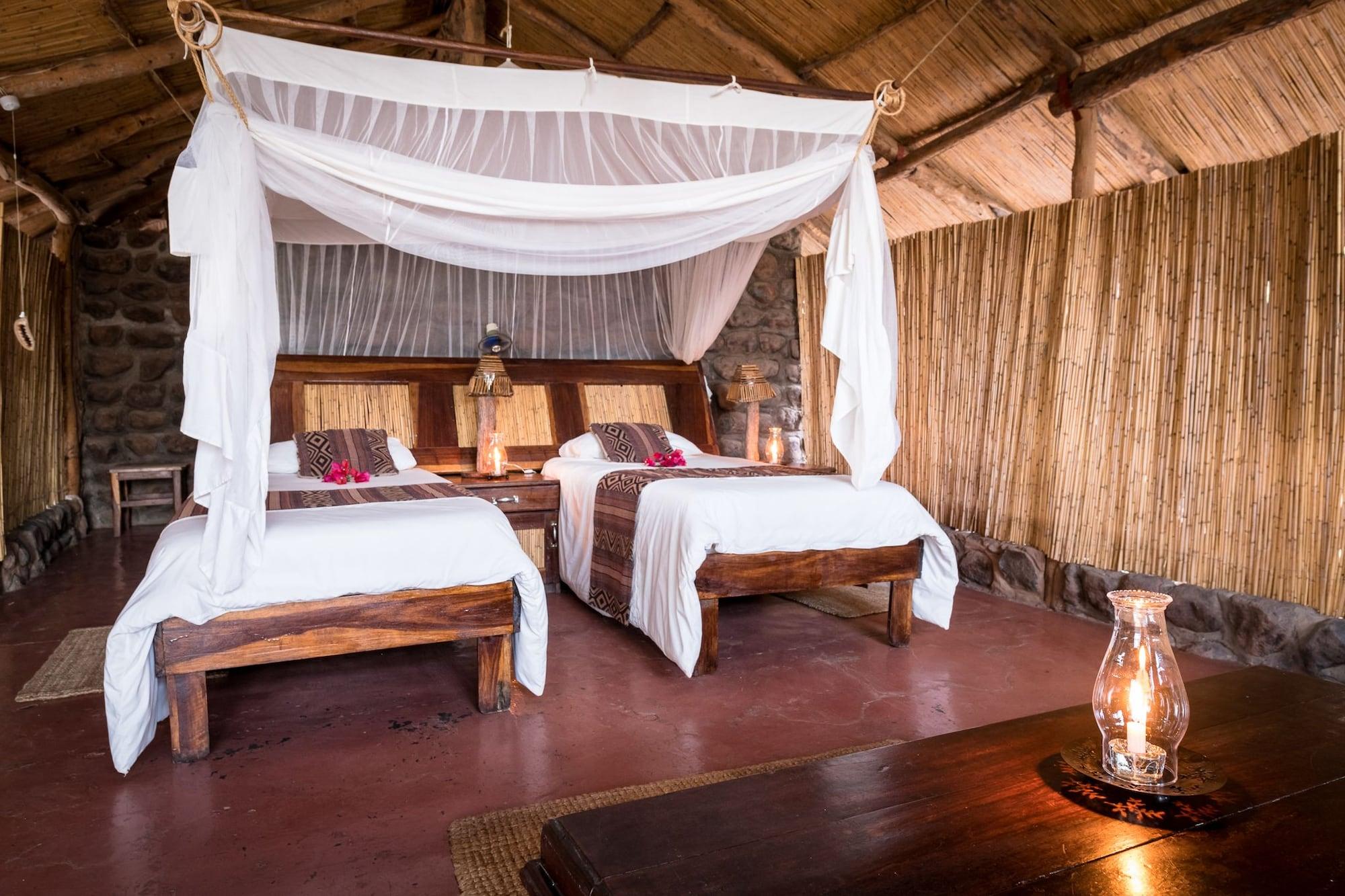 Taita Falcon Lodge Mukuni Extérieur photo
