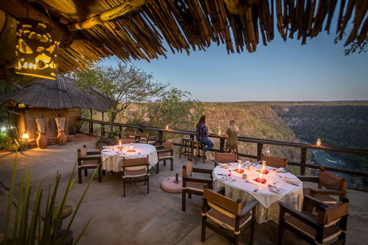 Taita Falcon Lodge Mukuni Extérieur photo