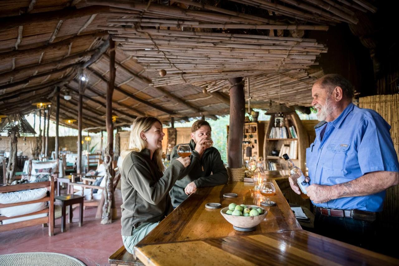 Taita Falcon Lodge Mukuni Extérieur photo